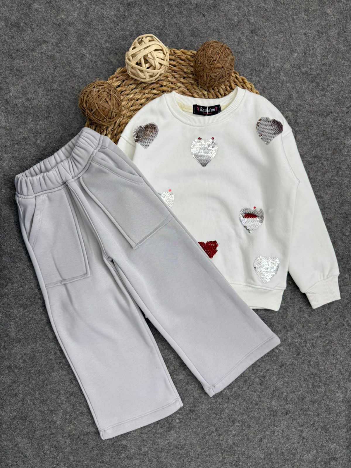 2025/09/1000135516.jpg رشدان مليتون بناتى ابيض - الصورة 1