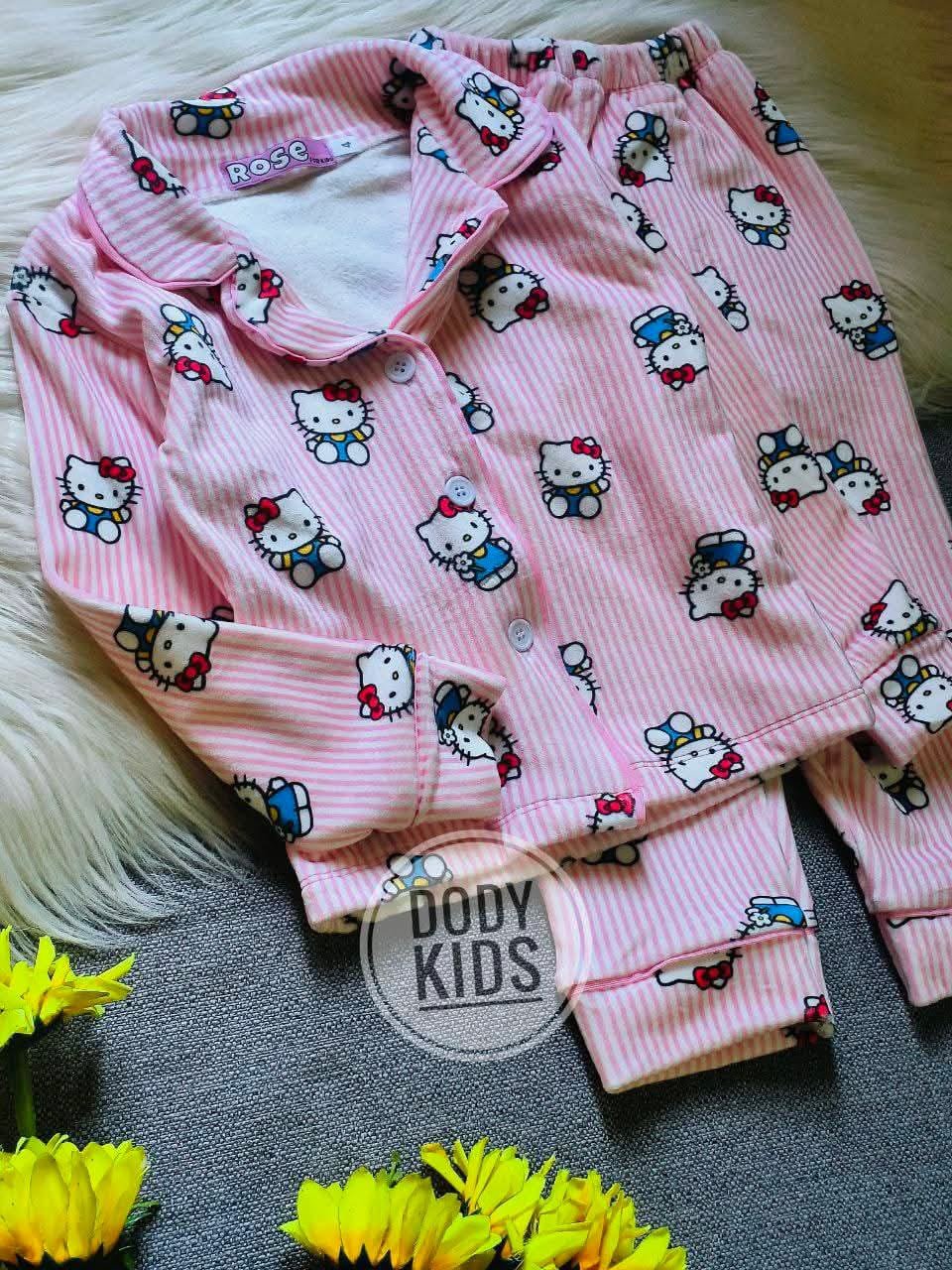 2025/10/1000138918.jpg بيجامة روز كيتى مقلم - الصورة 1