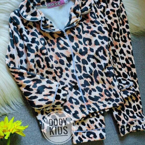 بيجامة روز تايجر