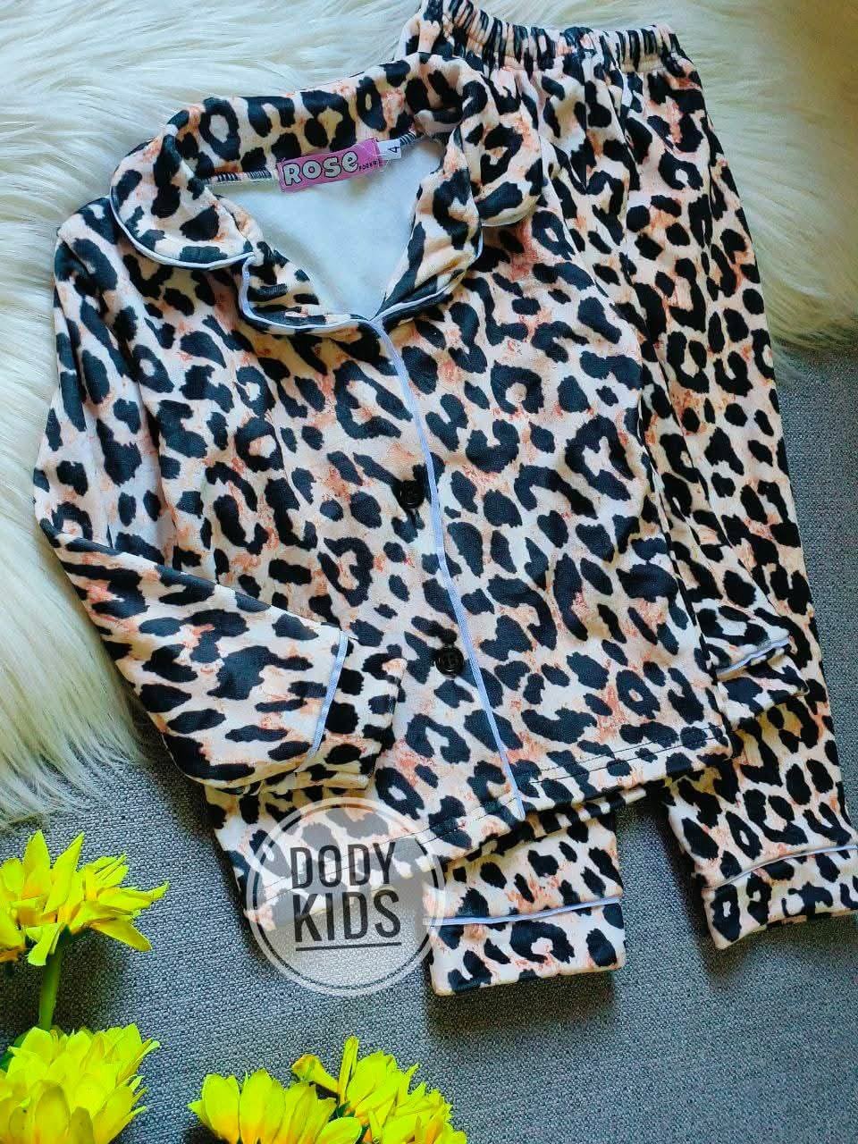 2025/10/1000138930.jpg بيجامة روز تايجر - الصورة 1