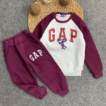 زينو gap اسابيدر ابيض ف احمر