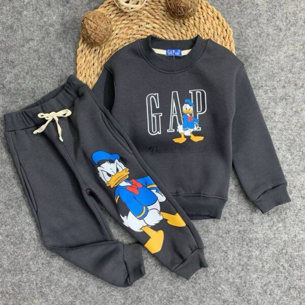 زينو gap بطوط اسود