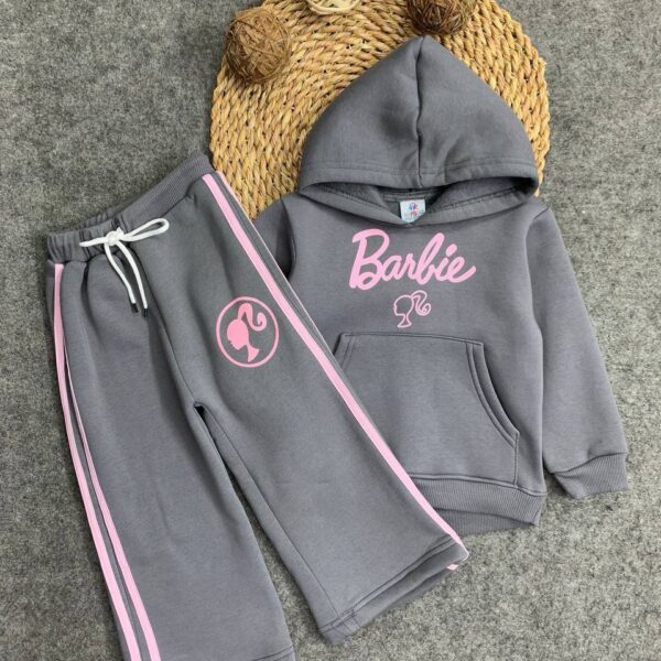 ريمو مليتون خروج باربى رمادى