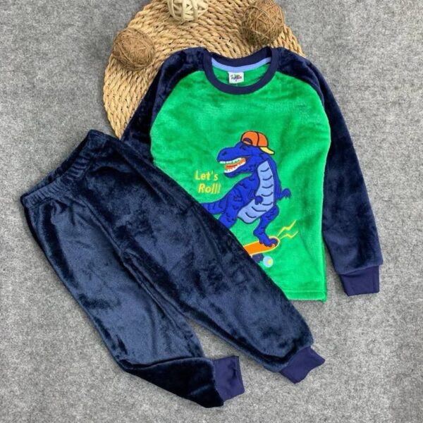 زومبا بولار وسط ديناصور اخضر