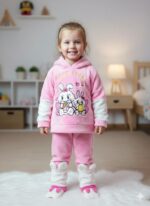 روز بولار بينك ارنب ف البنطلون