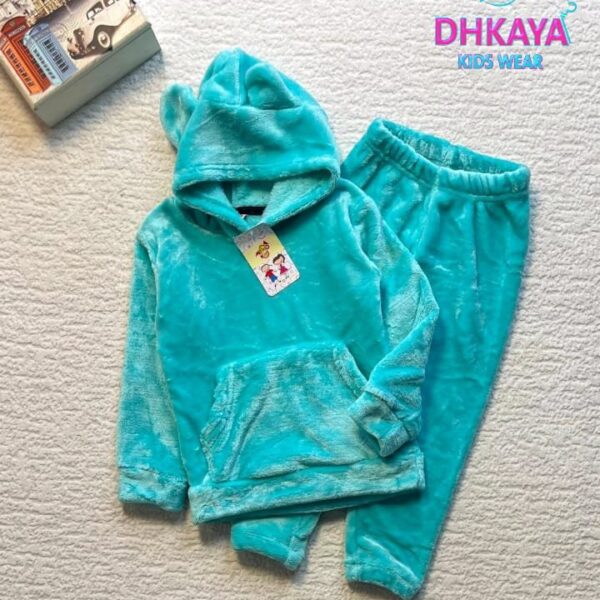 ميمو بولار سادة لبنى