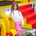 ريمو مليتون وسط فراشات