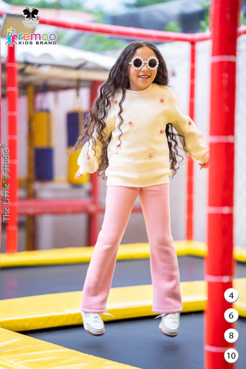 2025/12/1000168783.jpg ريمو مليتون وسط اوف وايت ورد - الصورة 1