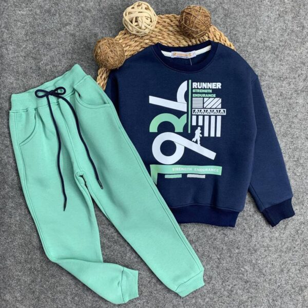 ميمو مليتون ولادى من 4ل10 كحلى فى لبنى