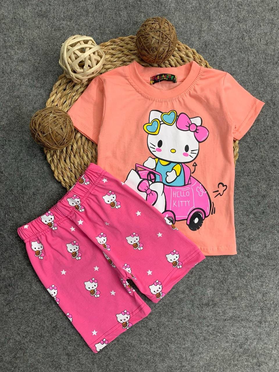 2026/03/1000221558.jpg رشدان صيفى كيتى اورنج - الصورة 1