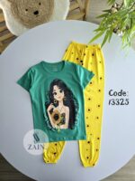 b2am محير بناتى بنت اخضر بنطلون اصفر عباد