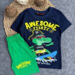 B2am تمساح كحلى ف اخضر وسط